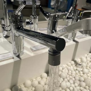 Ảnh Vòi rửa bát TOTO TKS05303J 3