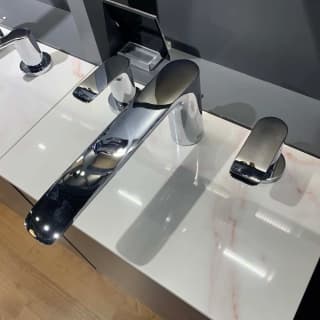 Ảnh Vòi xả bồn nóng lạnh TOTO TBG02202BB 3