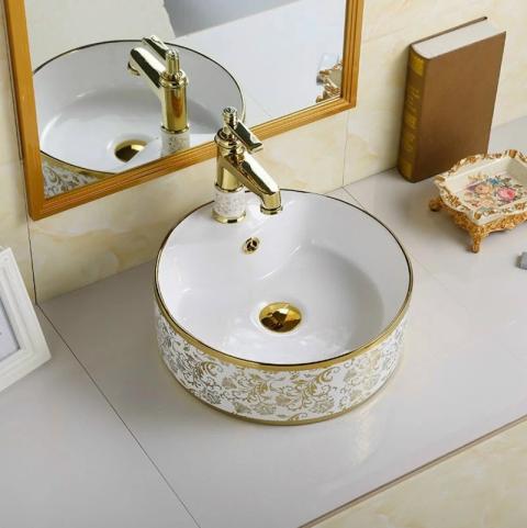 Nên chọn chậu sứ có họa tiết vẽ tay chế tác thủ công hay lavabo trơn?