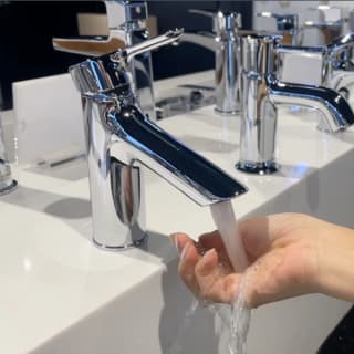 Ảnh Vòi chậu TOTO TLS01301V 3