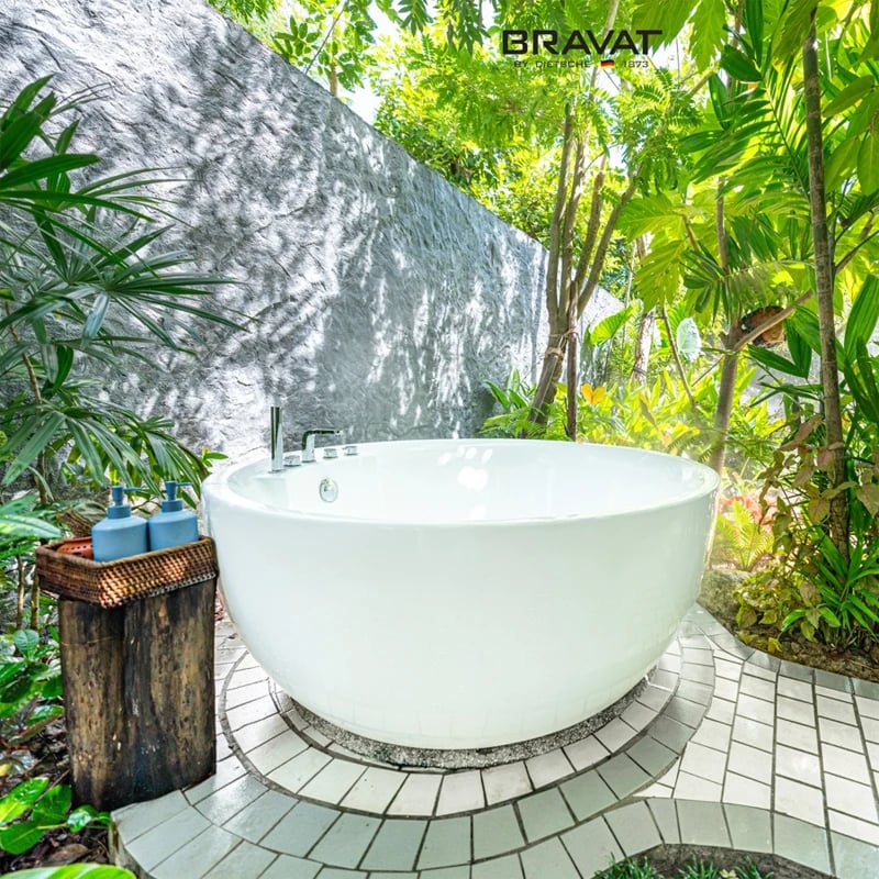 Ảnh Bồn tắm massage Bravat B25647TW-3W 2