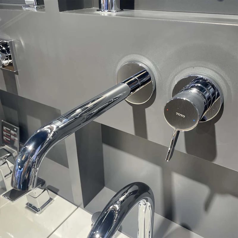 Ảnh Vòi chậu gắn tường TOTO TLG11308BA 4