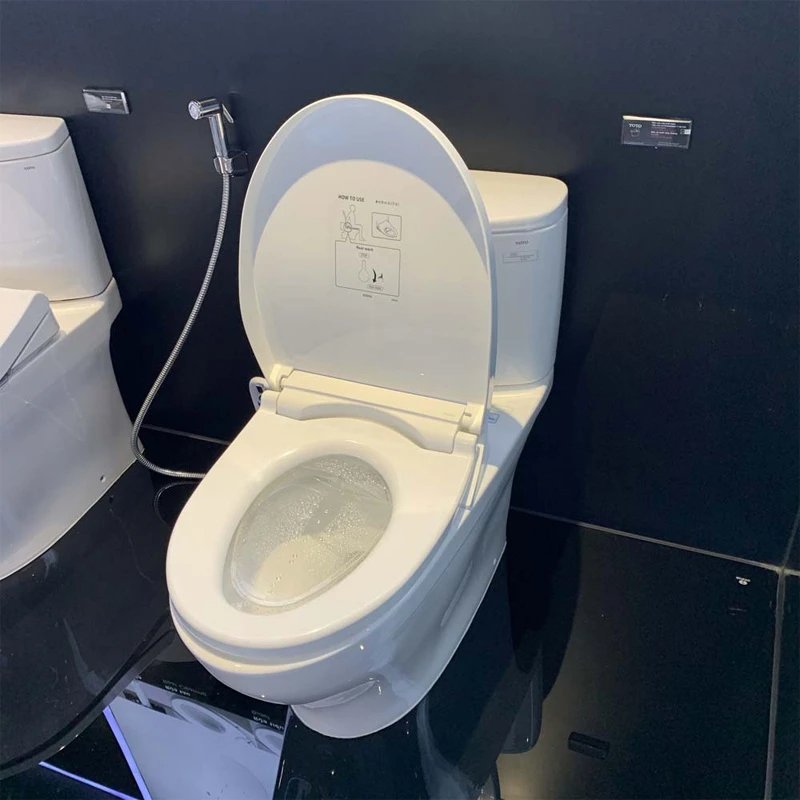 Ảnh Bồn cầu 2 khối TOTO CS767RE2 3