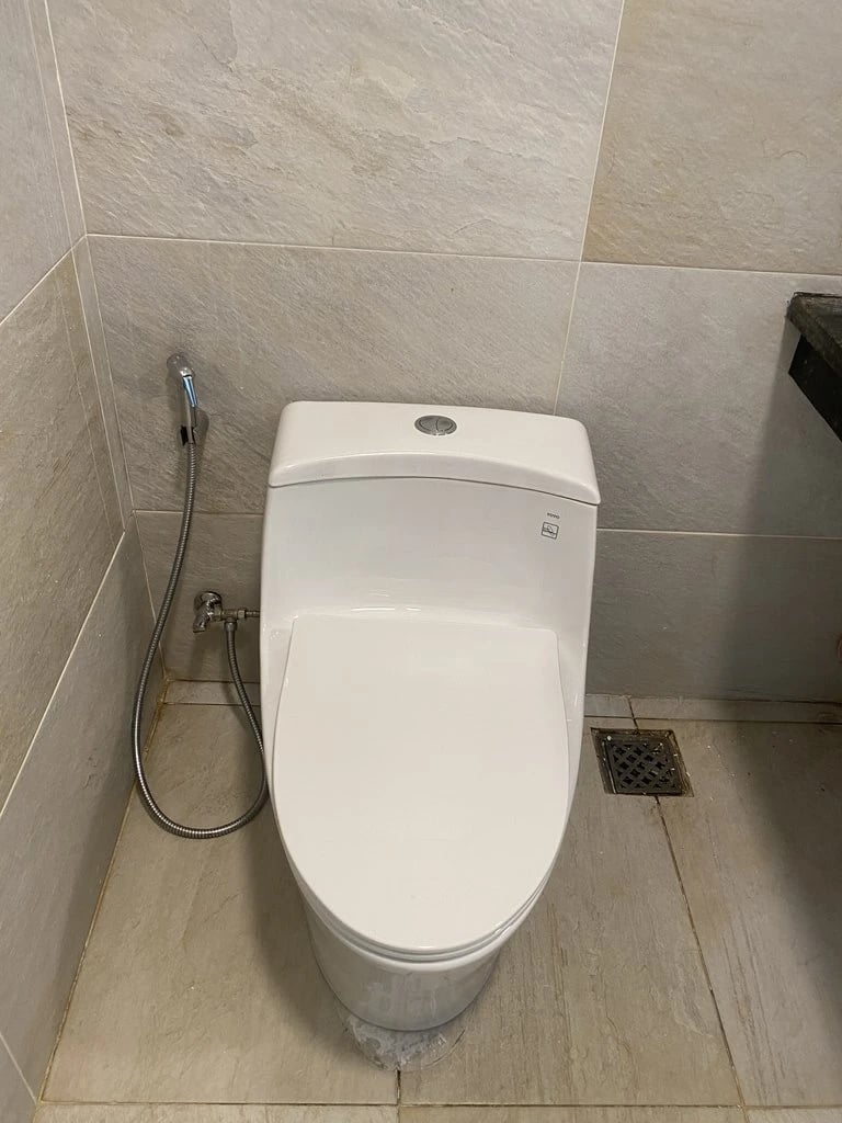 Ảnh Bồn cầu 1 khối TOTO MS823DRT8 3