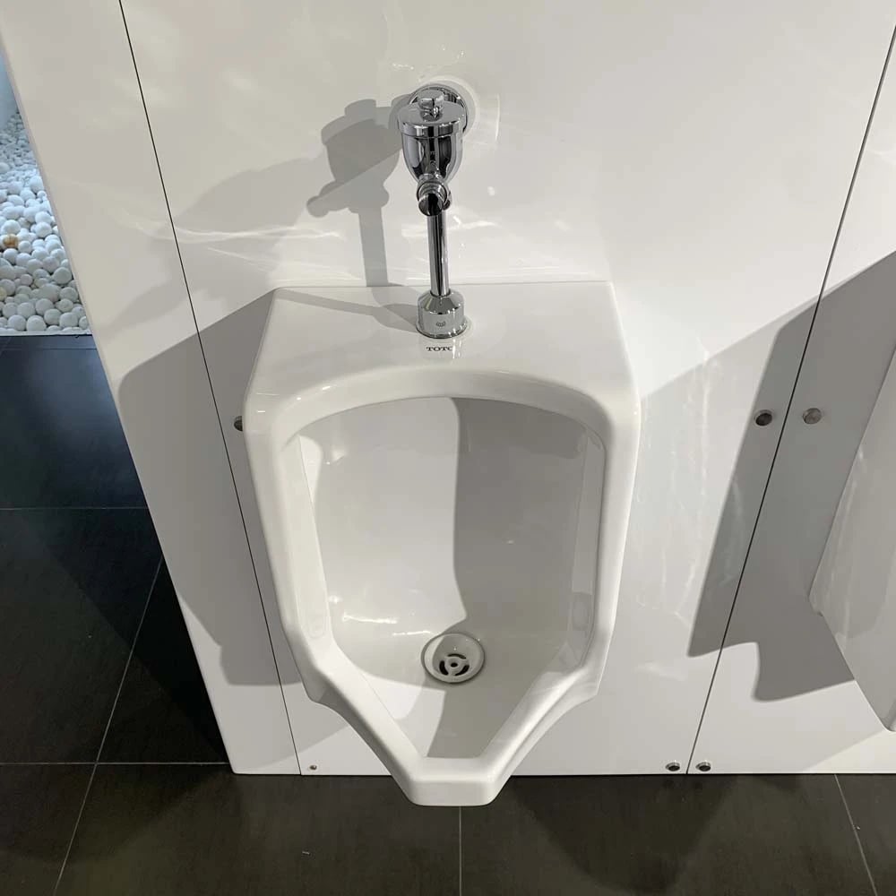 Ảnh Bồn tiểu nam treo tường TOTO UT57S 3