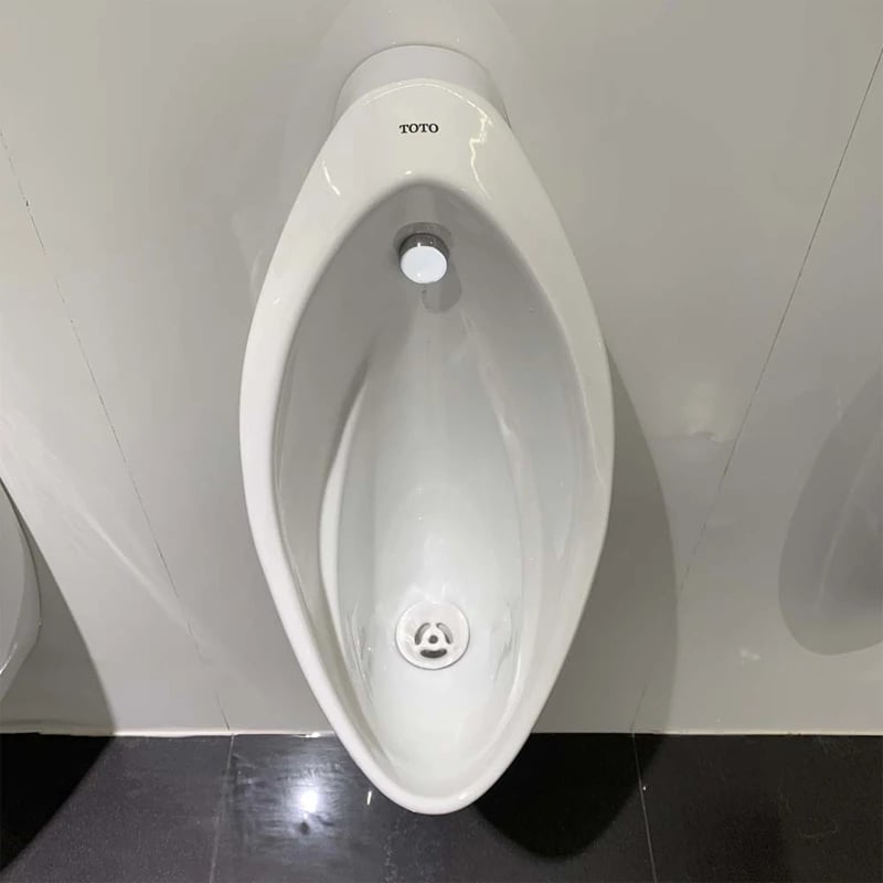 Ảnh Bồn tiểu nam treo tường TOTO UT904HR 3