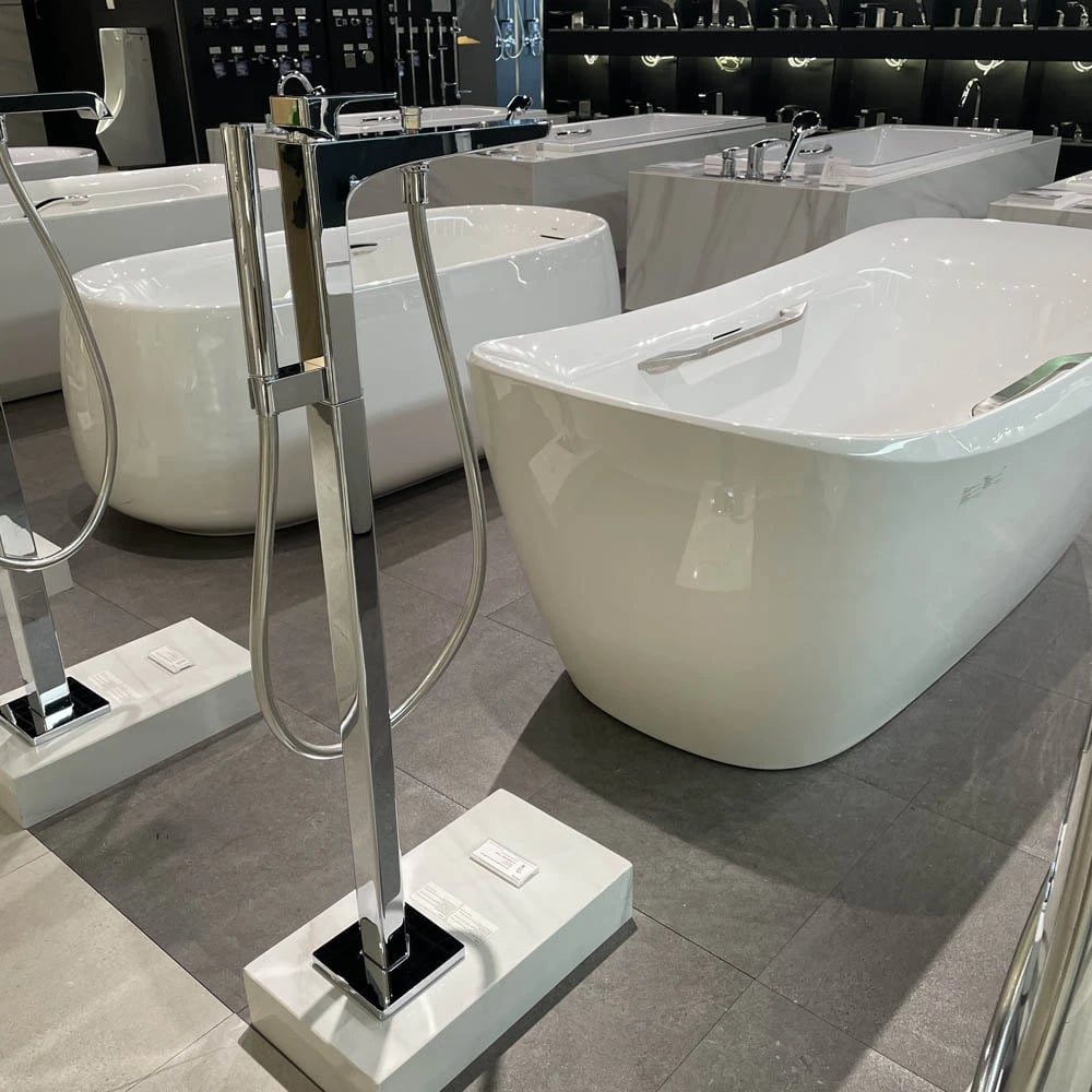 Ảnh Vòi sen bồn tắm TOTO TBG07306AA/TBN01105B 4