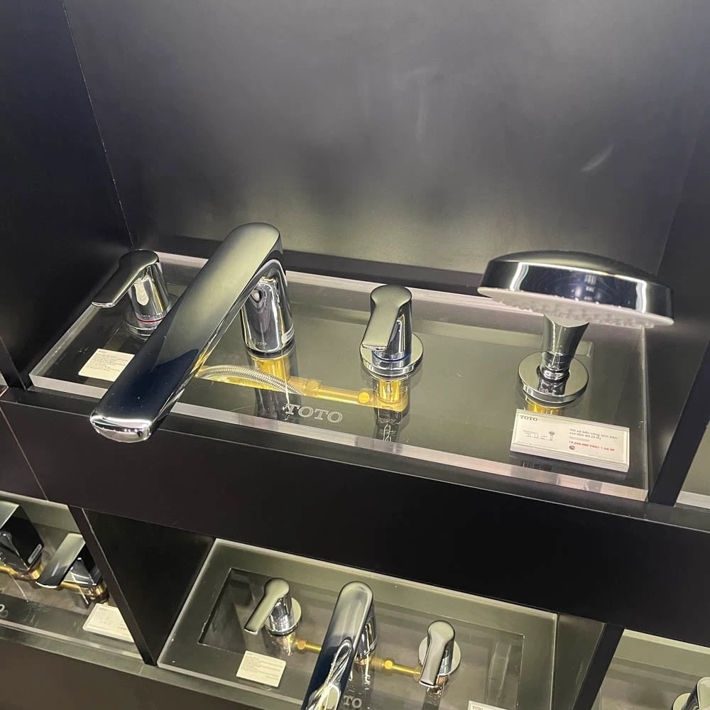 Ảnh Vòi xả bồn tắm TOTO TBG03202BB 3