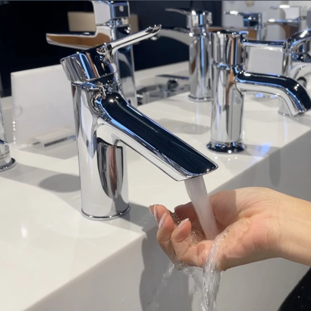 Ảnh Vòi chậu TOTO TLS01301V 3