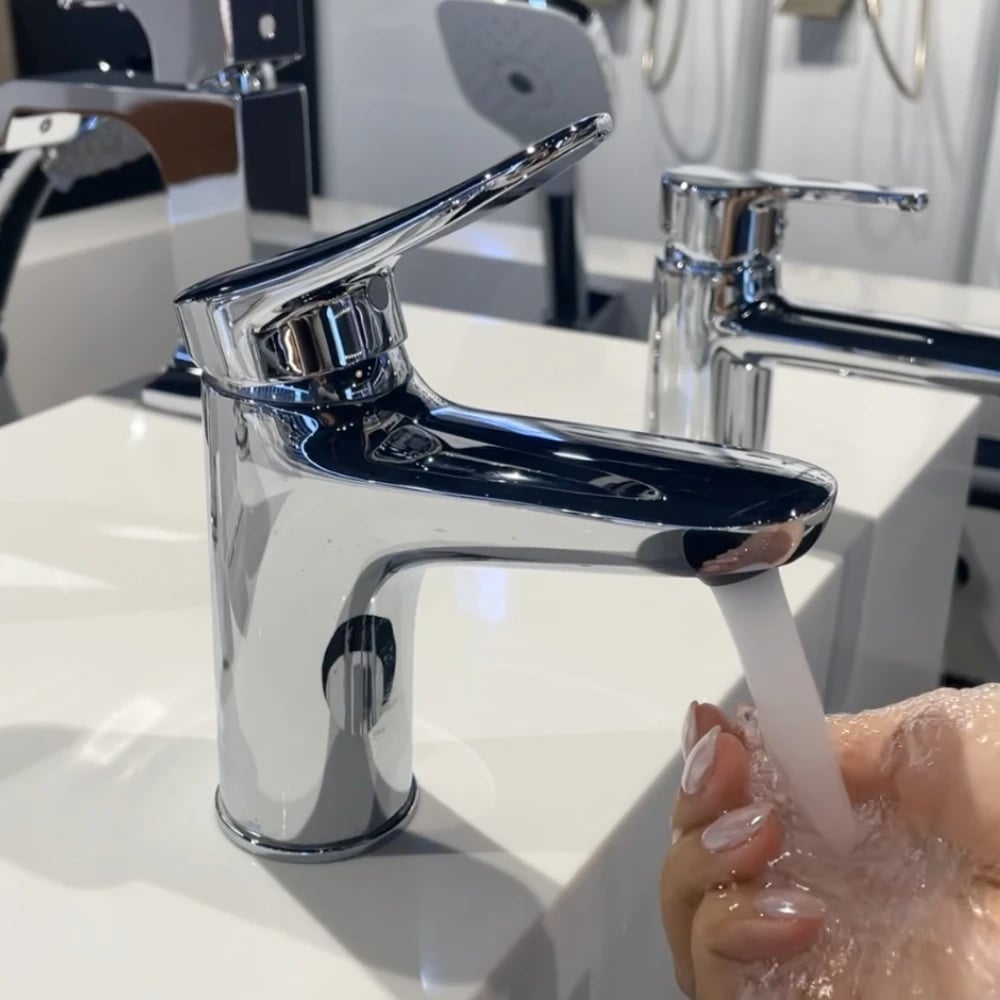 Ảnh Vòi chậu TOTO TLS03301V 4