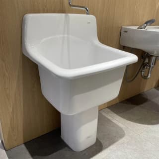 Ảnh Chậu rửa treo tường TOTO SK322/SK322F 4