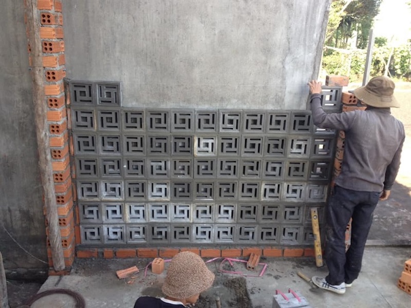 cach thi cong gach bong gio