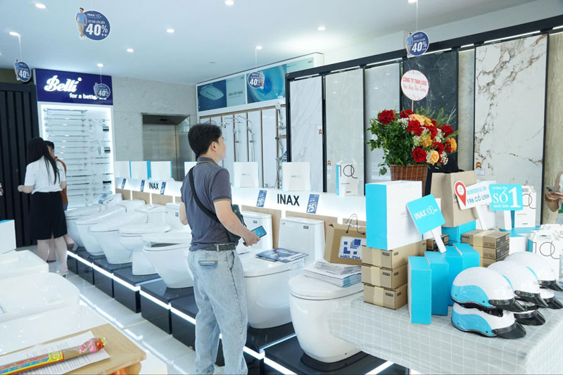 khai truong showroom hl co linh 067